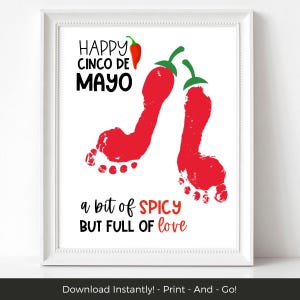 Manualidad de pimientos con huellas de manos, arte imprimible con huellas de manos del Cinco de Mayo - Manualidad de huellas de manos del Cinco de Mayo para niños pequeños, preescolares o guarderías.