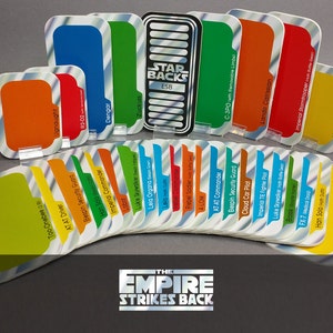 Empire Strikes Back - Carte espositive vintage di Star Wars Action Figures con retro colorato dopo l'originale ESB Kenner Collectible Toys