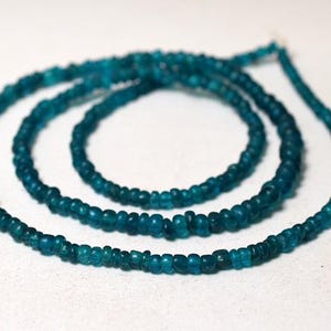 String of small emerald-blue beads excavated from Java【 free shipping】【EB23041B-2】