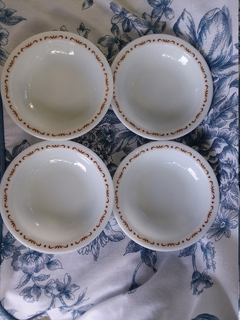Vintage Pyrex Dessert Bowls Set Of Four Etsy