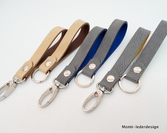 Handgemachter Schlüsselanhänger/Gurtband/beige und grau/verschiedene Muster 