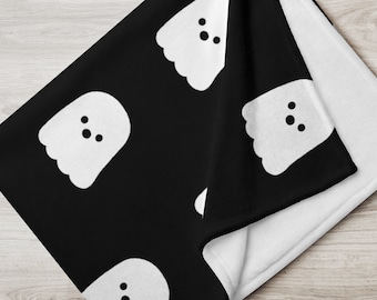 Ghosts Everywhere Halloween Throw Blanket