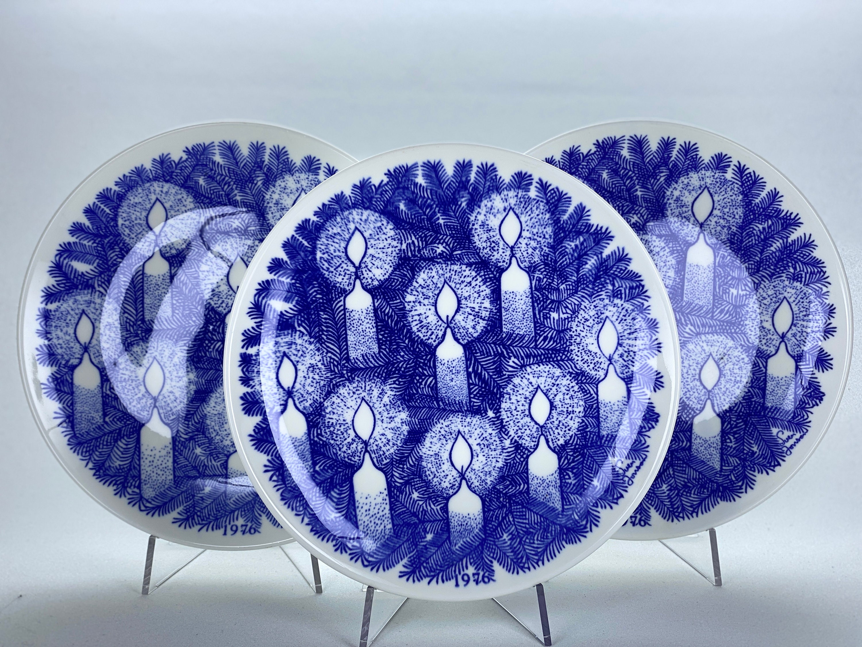Gustavsberg Christmas Plate, Sven Jonson 1976 Candlelight Design