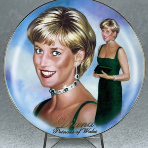 DIANA: A Women of Style, DIANA Princess of Wales by James Griffin, The Bradford Exchange. Truly Magical
