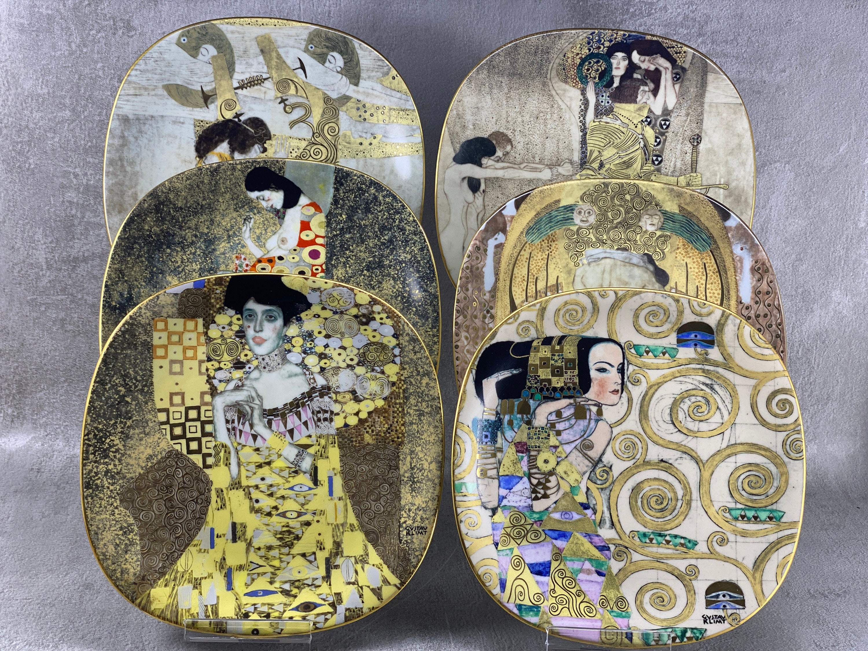 グスタフ・クリムトの傑作、リリエン・ポーセラン社オーストリア限定版