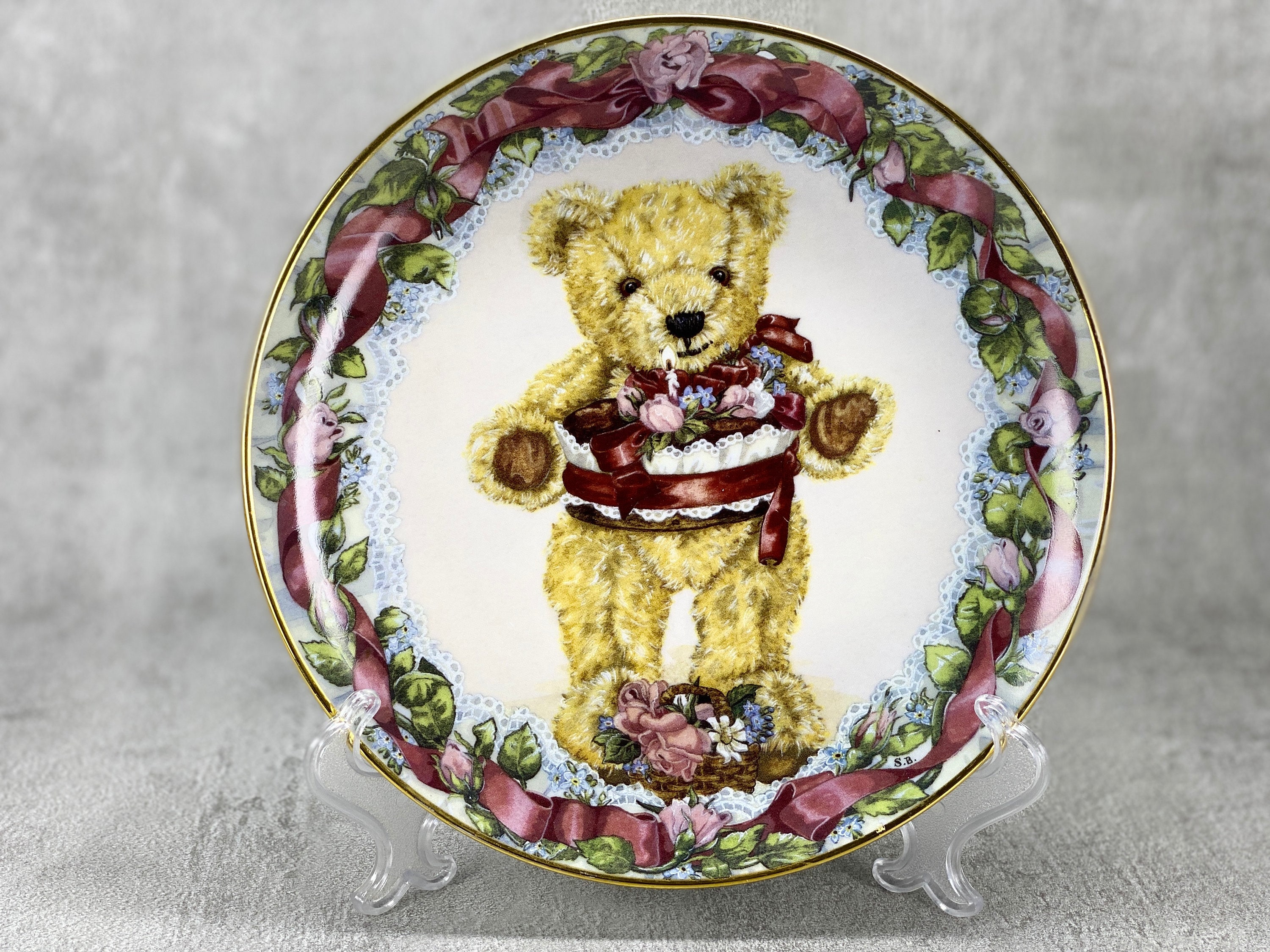 The Franklin Mint Heirloom Collection, Teddy's Bear Porcelain