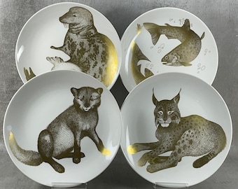 GUSTAVSBERG Porcelain Plate Collection Endangered Species, Design Paul Hoff, Decor is in Gold, Very Limited Edition