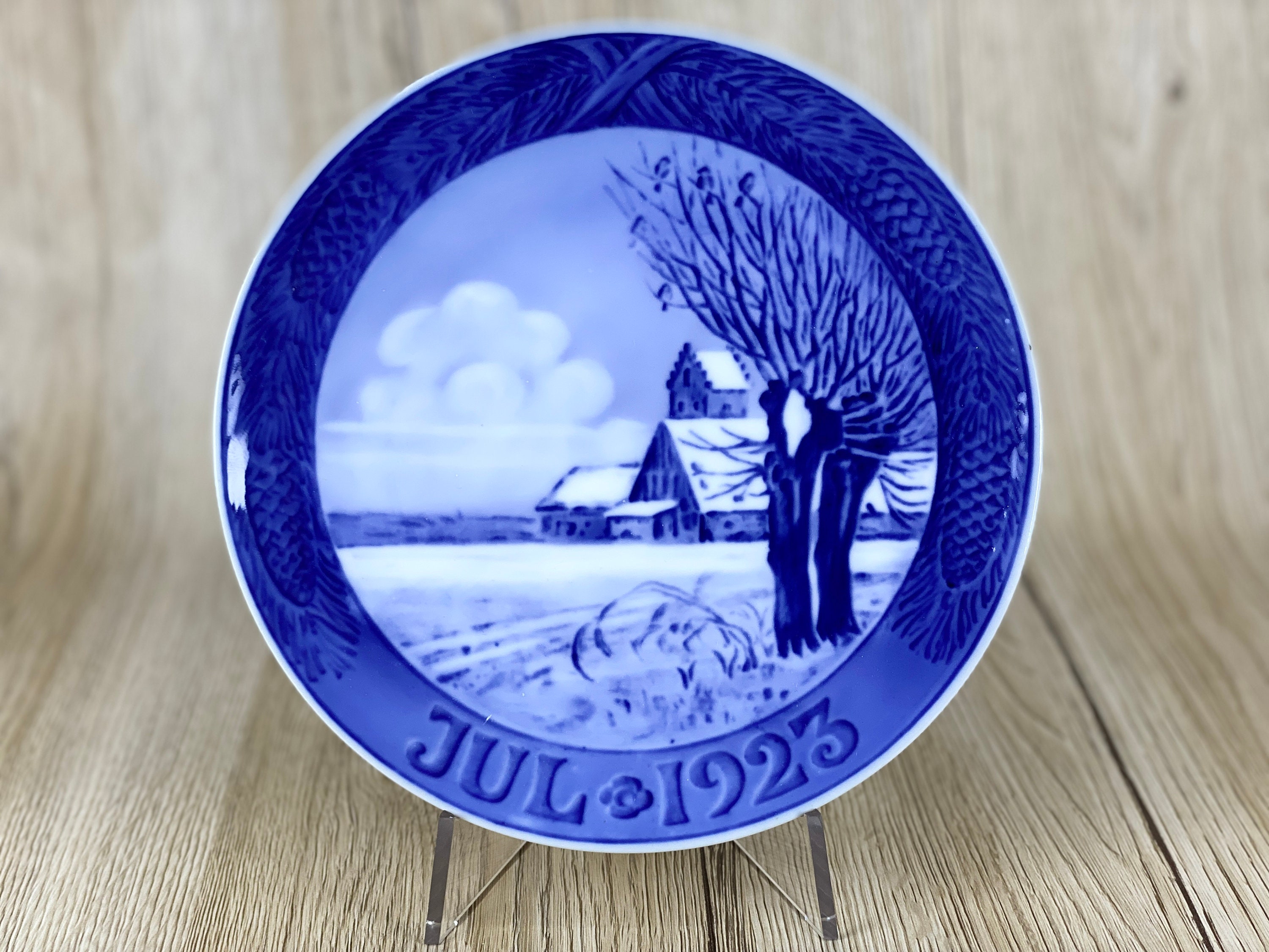 数量は多い  Christmas Copenhagen Royal Porcelain 1920 Plates Collection アート・デザイン・音楽