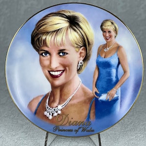 DIANA: A Women of Style, DIANA Princess of Wales by James Griffin, The Bradford Exchange. Glowing & Glamorous