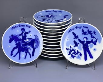 Mother Father Day Plates