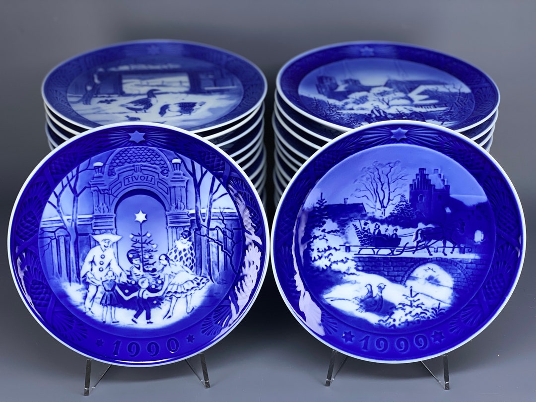 Royal Copenhagen Christmas Porcelain Collection Plates 1990 - 1999