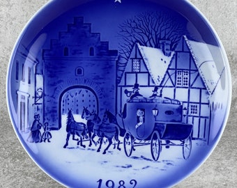 食器 DESIREE DENMARK OLD  BLUE 1987 Desiree Denmark Old Copenhagen Blue Collectors Plates (Set