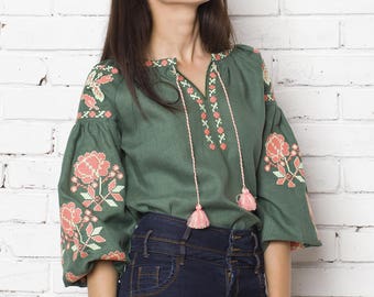 Linen organic blouse with embroidery Ukrainian vyshyvanka ethno Mexican blouse, Bohemian style, boho top. Valentin roses