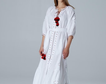 White linen embroidered dress Ukraine traditional vyshyvanka dress tunic