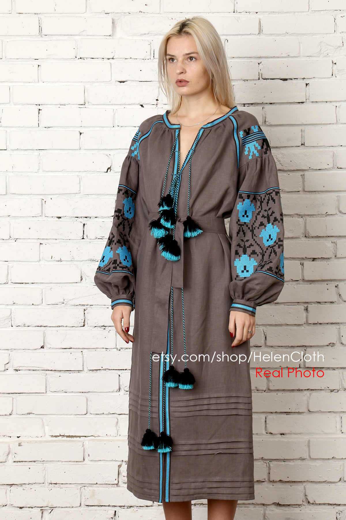 Ukrainian Vyshyvanka Embroidered Dress Linen Gray Tunic Bohemian Kaftan Abaya Mexican Dress Midi Folk Ethnic Style
