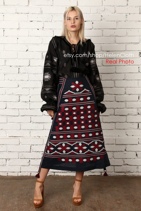 Vyshyvanka Skirt Ukrainian Clothing. Mexican Embroidered Skirt With Pockets, High Waisted Skirt, Women midi Skirt, Boho Skirt, African Print