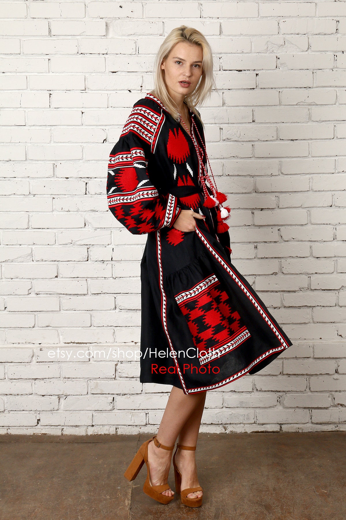 Vyshyvanka Midi Dress Linen Embroidered in Boho Style. Mexican Navy Caftan Abaya Kaftan