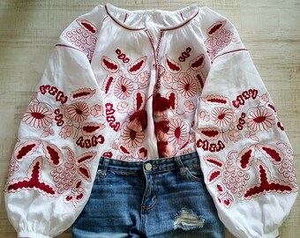 Embroidered Top, Linen Mexican White Blouse, White linen blouse, Ukrainian Vyshyvanka, Bohemian Blouse Folk Top Kilim Caftan Linen Shirt