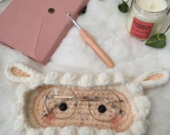 Sheep Eyeglasses Holder Crochet Pattern | Written PDF & Video Tutorial | Beginner Friendly Amigurumi Glasses Stand DIY Gift