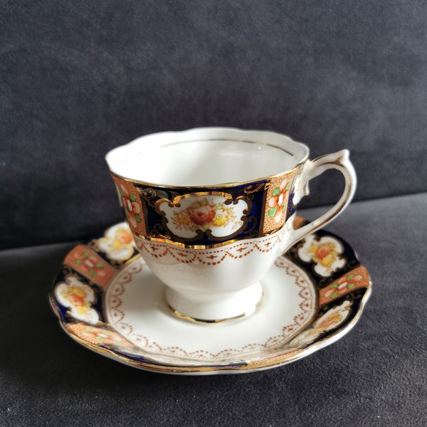 Vintage Royal Albert HERITAGE theekopje en schotel, groot formaat, fancy theekopje, imari stijl