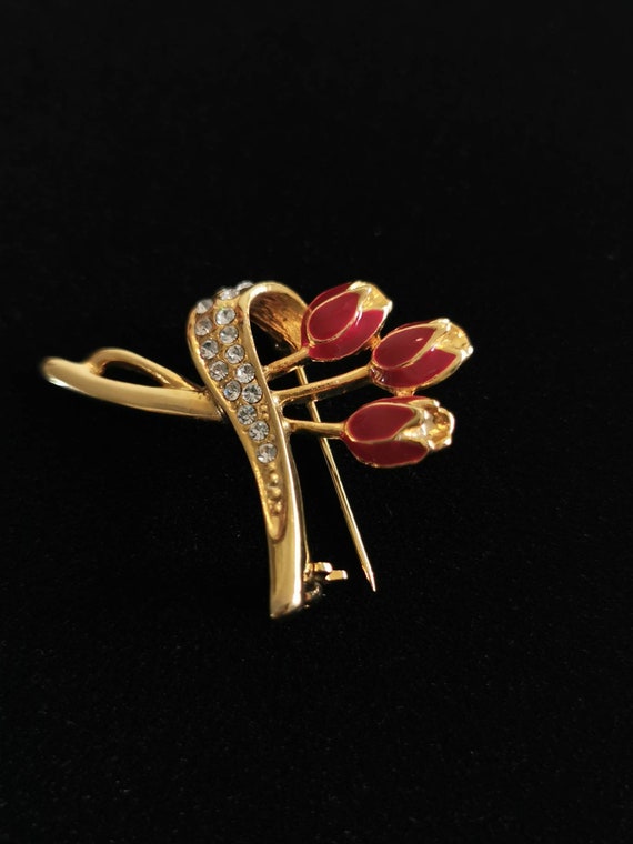 Vintage 1960s floral brooch with red tulips and c… - image 2
