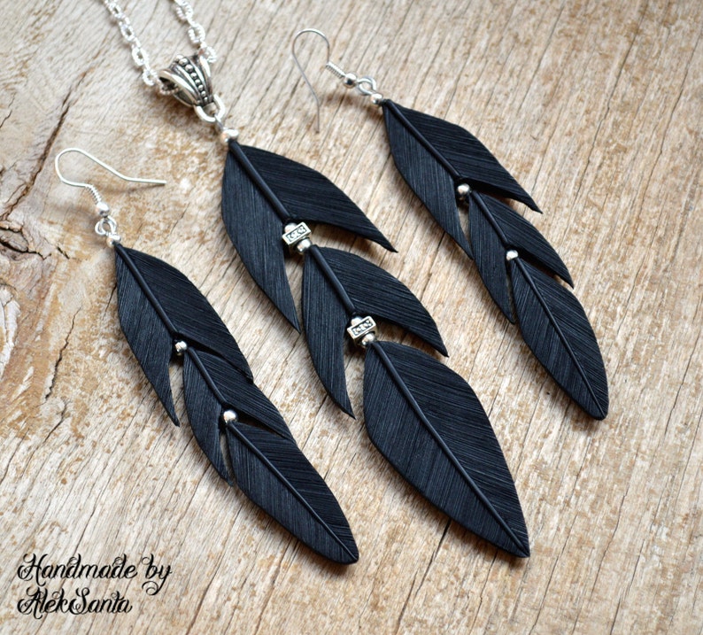 Black Gothic jewelry set of feather necklace and Long dangle earrings Halloween accessories Raven jewelry Feather jewelry Statement earrings image 2