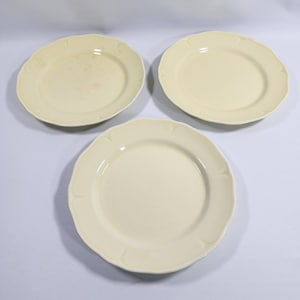 Vtg Mount Clemens Pottery 1930s YELLOW Petal Ware 7 1/4&quot; Lunch PLATES Set of 3