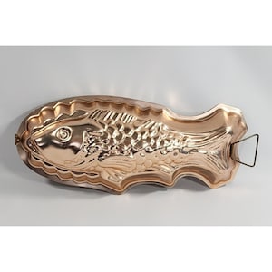 Vintage Copper Colored Fish Mold Jello Mold Aluminum Kitchen Wall Decor