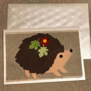 Carte hérisson avec appliqués faits main, carte d'anniversaire, faune britannique, carte de visite vierge, carte animal, carte souvenir