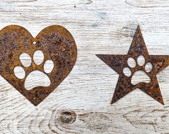 Rusty Heart/Paw Heart/Flat Metal Heart With Paw Print/Metal/Small Heart/Rust Paw Heart/Garden/Vintage/Rustic/Floral/Gift/Home/Pet 10cm