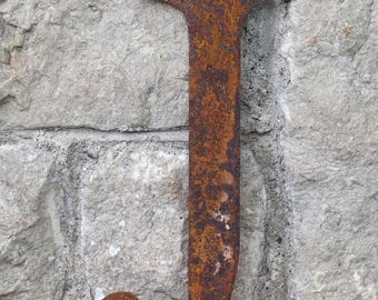 Flat Metal Rusty Letter J / Metal / Letter / Garden / Industrial / Vintage / Rustic / Floral / Gift / Wedding / Home / 25cm