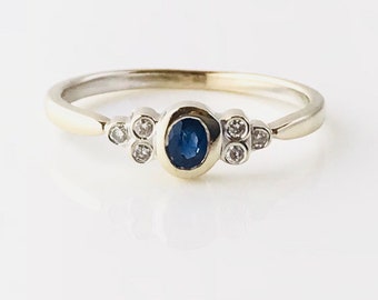 18K White Gold Sapphire & Diamonds Bezel-Set Oval Circles Dainty Cluster Ring Size 8.5
