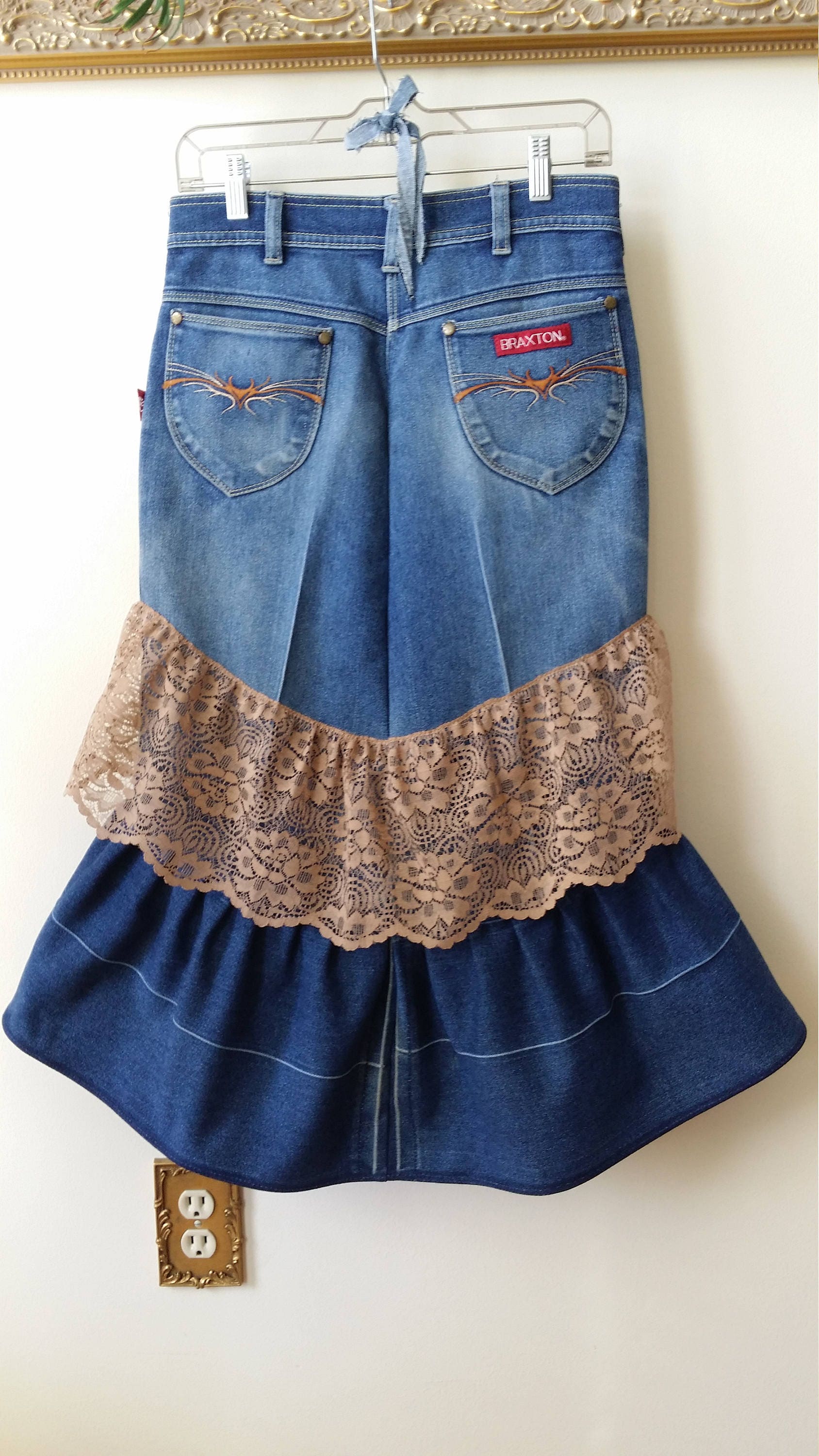 Reconstructed DENIM SKIRT With RUFFLES, Women's Size 30