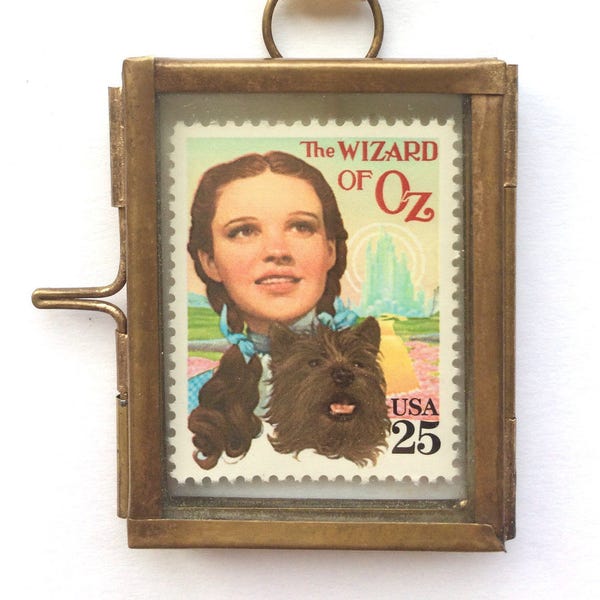 Wizard of Oz Gift - Wizard of Oz - Judy Garland - Wizard of Oz Art - Vintage Ornaments - Vintage Framed Art - Miniature Frames - Toto