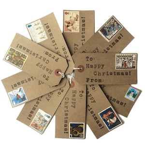 Etiquetas navideñas tradicionales grandes estampadas a mano con sellos postales antiguos (juego de 10) de Santa Gift Tags