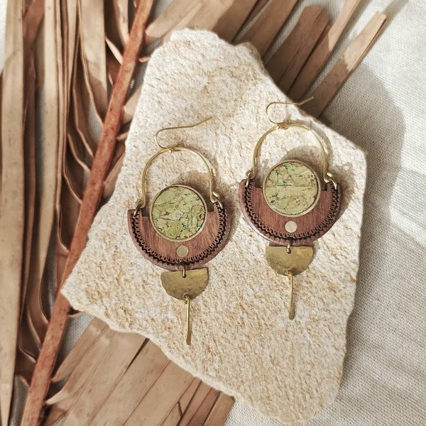 Boucles d'oreilles bois, liège rouge et laiton