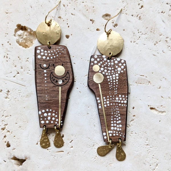 Boucles d'oreilles couple origine. Boucles d'oreilles en bois et laiton