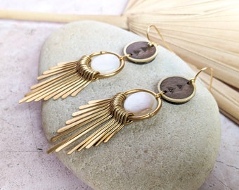 Mother-of-pearl and boho wood earrings