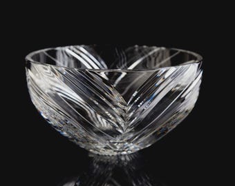 Bol vintage en cristal taillé 8,75 po. Élégant