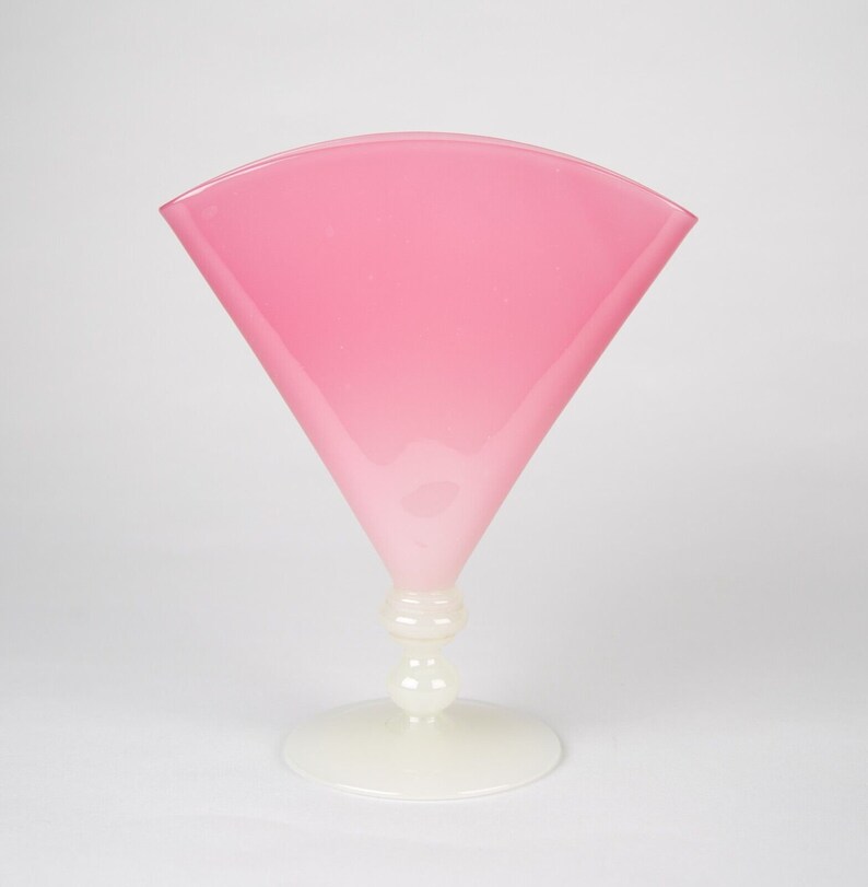 Carder Steuben Rosaline Pink & Alabaster Fan Vase 6287 - Etsy