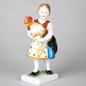 Herend Hand Painted Figurine #5568 Girl with Rooster Vintage Porcelain Hungary