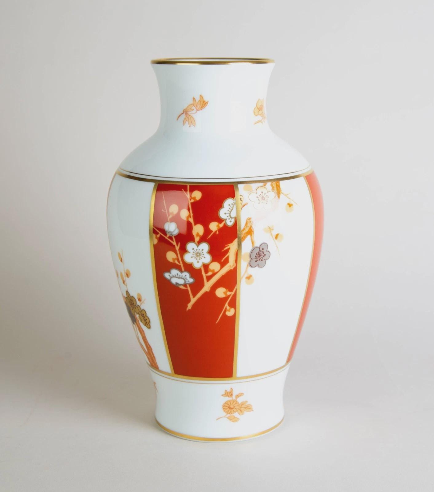 Franklin Mint Okura Noble Plum Blossom Vase 11