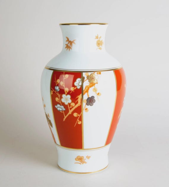 Franklin Mint Okura Noble Plum Blossom Vase 11