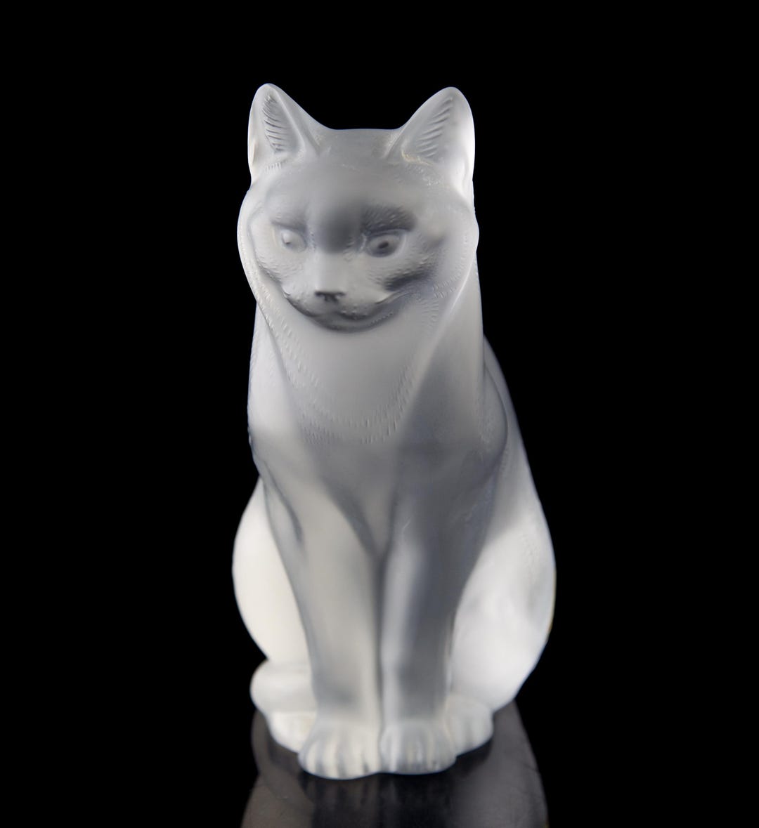 LALIQUE 猫のクリスタル彫刻 Lot - LALIQUE CAT IN ORIGINAL BOX