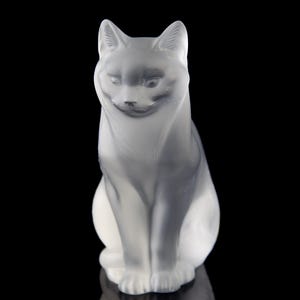 Lalique Frosted Crystal Crouching Cat Figurine | eBay
