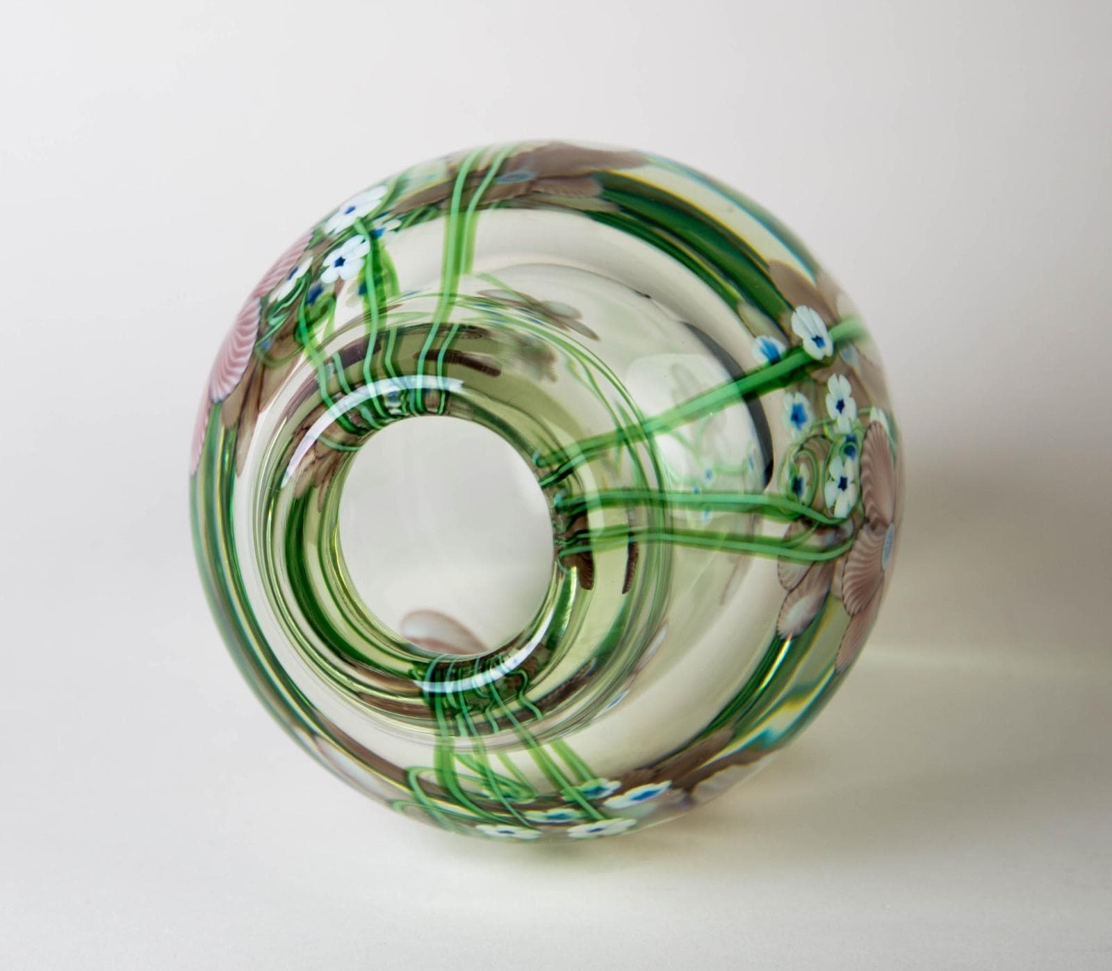 Orient & Flume Dogwood Blossom Floral Paperweight Vase Vintage Art