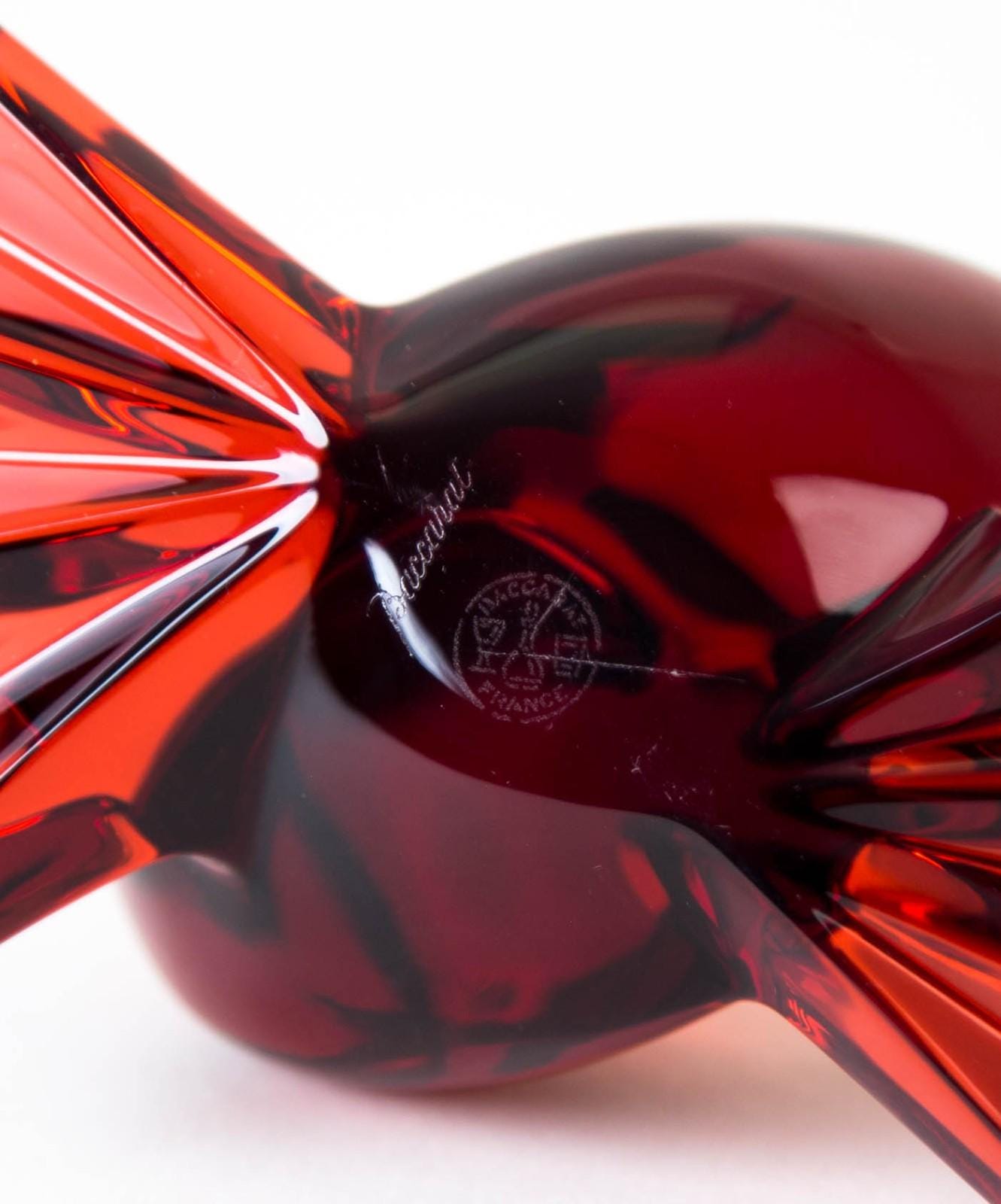 バカラ鳥　 Baccarat Crystal Loving Doves Ruby バカラ鳥 Baccarat Crystal Loving Doves Ruby Baccarat Red Love