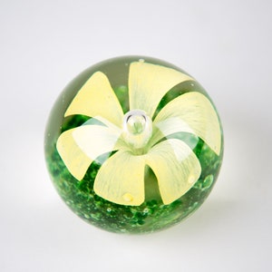 Vintage Yellow Flower Control Bubble Large Art Glass Paperweight 3.5&quot;