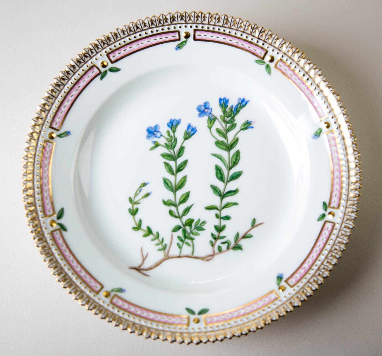 最高峰　  Flora Danica プレート Flora Danica Plate - Etsy