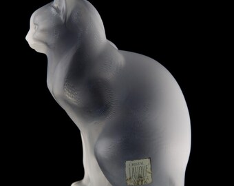 LALIQUE 猫のクリスタル彫刻 Vintage Lalique Frosted Crystal “Crouching Cat” Sculpture
